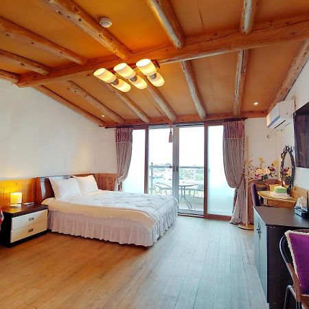 Herb In Pension Jeju Exterior photo